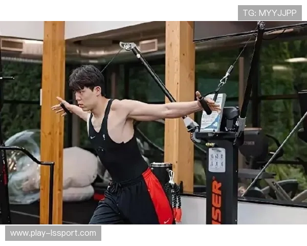 杨瀚森出场时间受罗威复出挤压，未来发展引关注