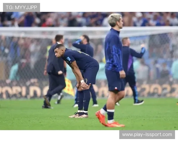 姆巴佩世预赛表现抢眼,法国队世界杯前景被看好 姆巴佩世预赛表现抢眼,法国队世界杯前景被看好